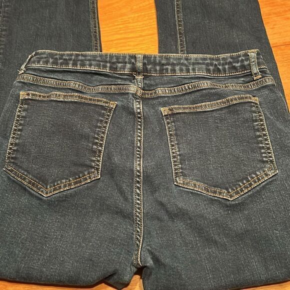 Boden The Trafalgar Straight Leg Jeans - Picture 4 of 11